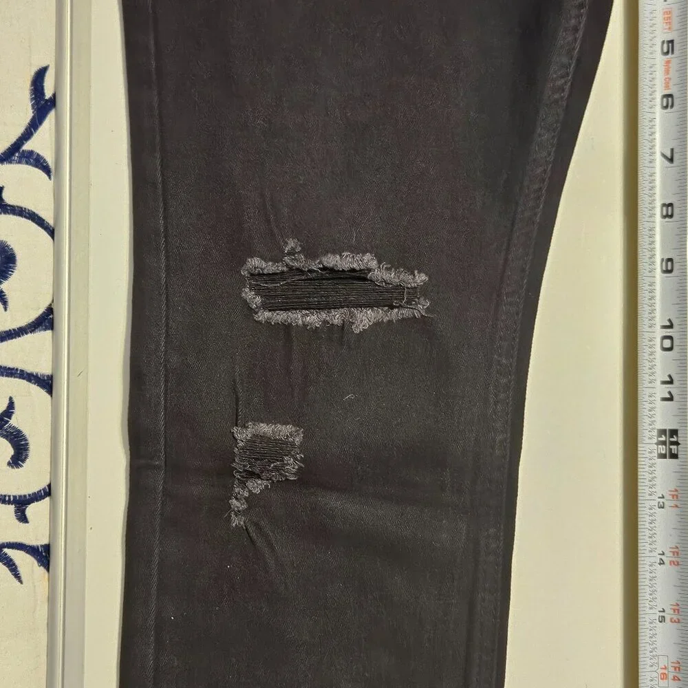 NWT Roberto Cavalli Distressed Jeans Mid Rise Size 32 - Picture 9 of 15